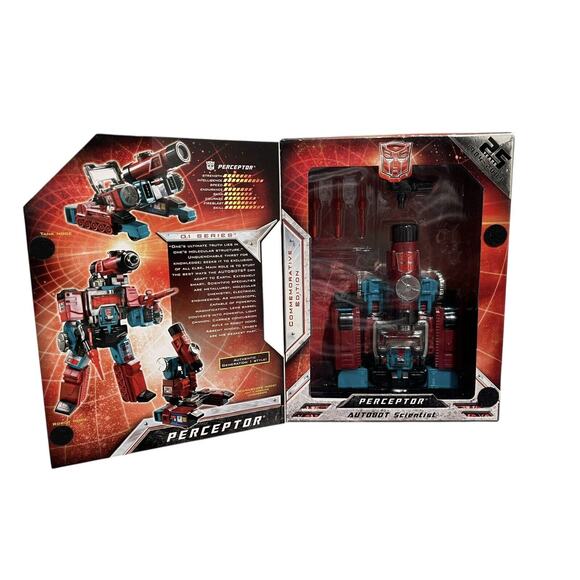 Transformers Universe G1 Commemorative Edition Toys R Us Exclusive Perceptor - Picture 3 of 7